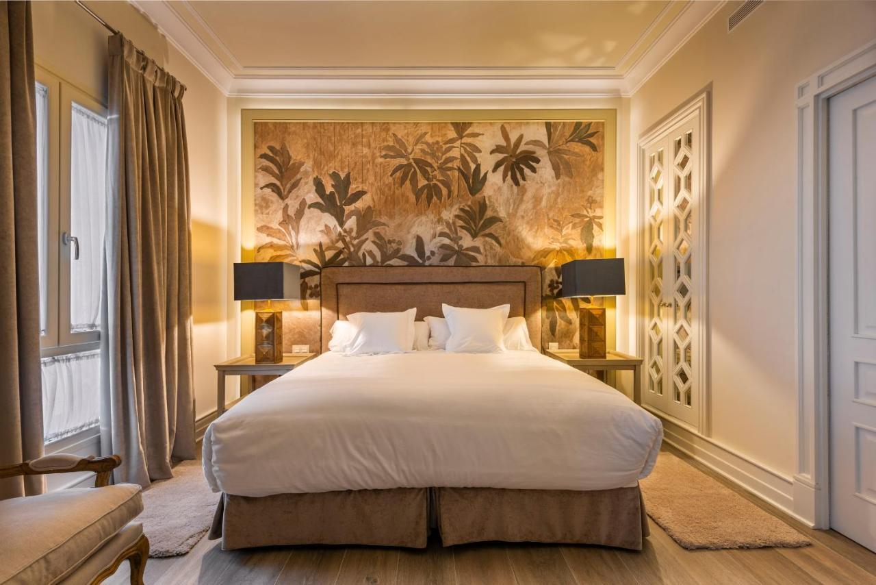 Casa De Triana Luxury Suites By Casa Del Poeta Севилья Экстерьер фото