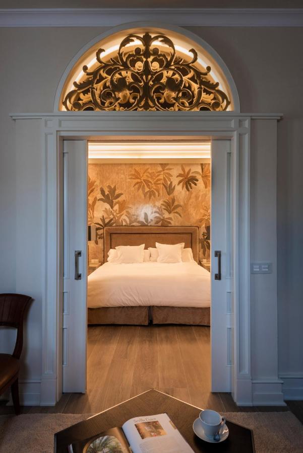 Casa De Triana Luxury Suites By Casa Del Poeta Севилья Экстерьер фото