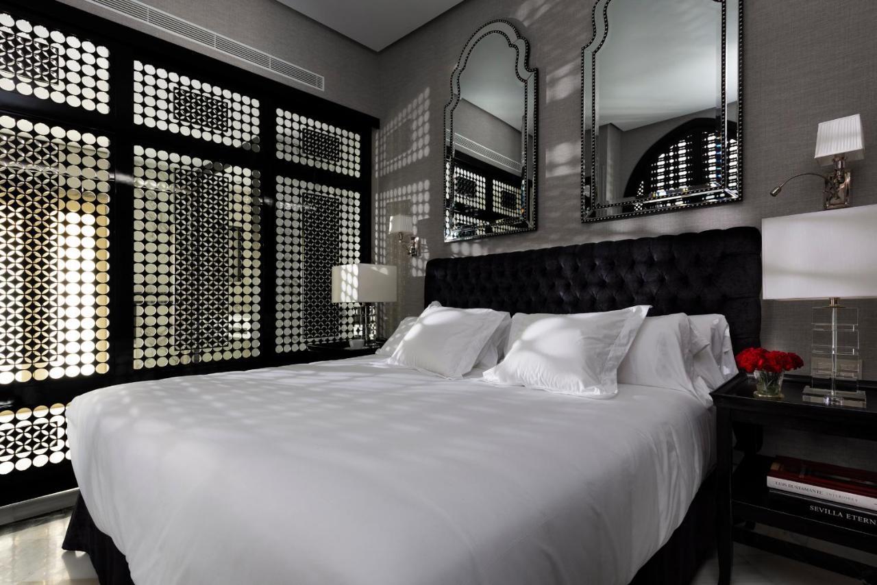 Casa De Triana Luxury Suites By Casa Del Poeta Севилья Экстерьер фото
