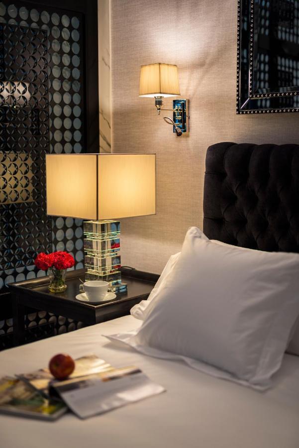Casa De Triana Luxury Suites By Casa Del Poeta Севилья Экстерьер фото